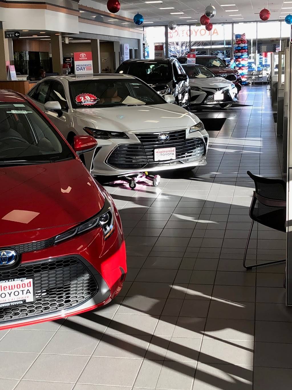 Maplewood Toyota | 2873 Maplewood Dr, Maplewood, MN 55109, USA | Phone: (651) 482-1322