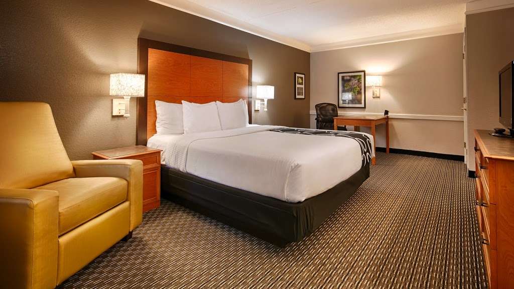 La Quinta Inn Denver Golden | 3301 Youngfield Service Rd, Golden, CO 80401, USA | Phone: (303) 279-5565