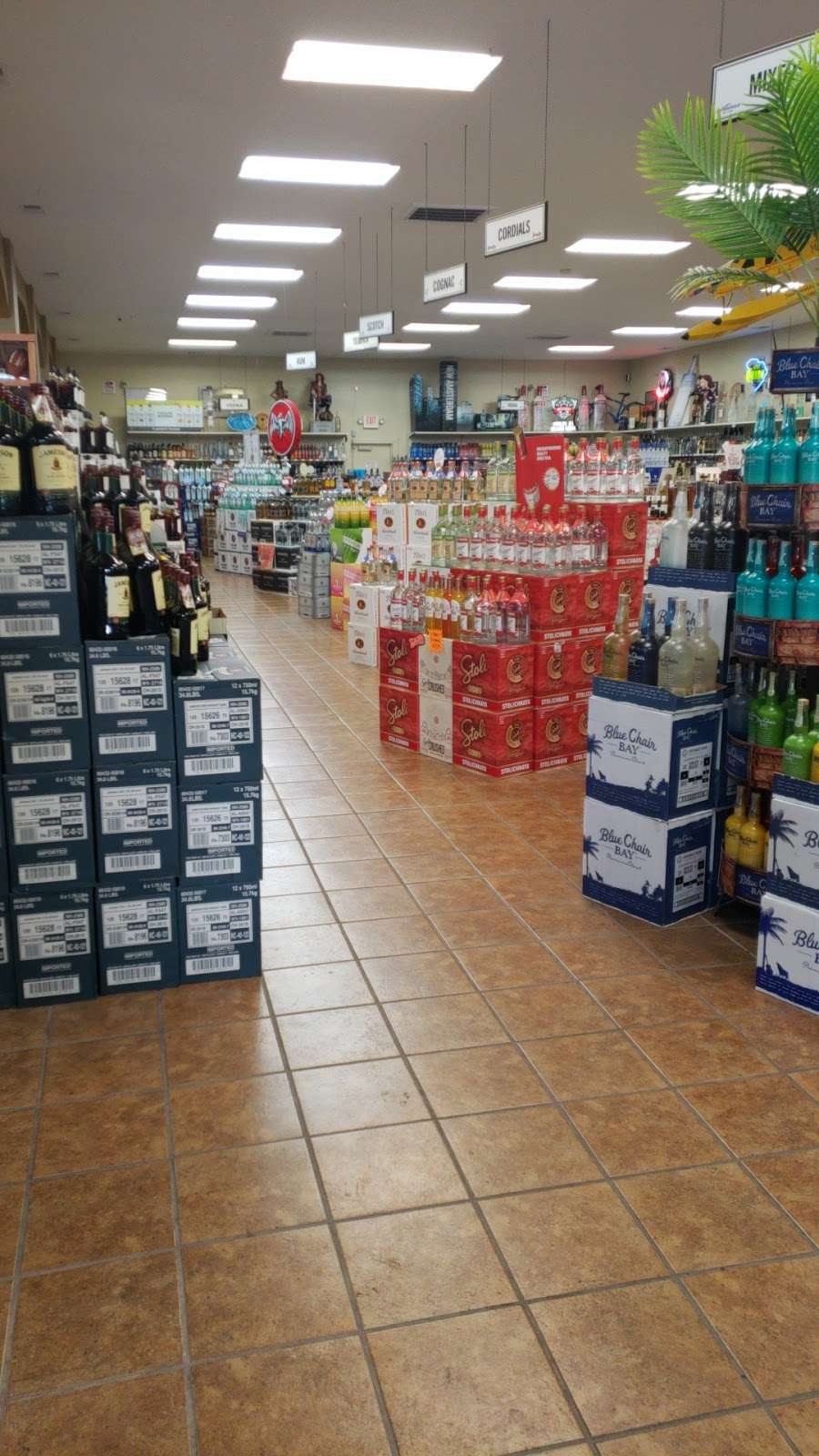State Line Beverage Warehouse | 3670 NC-51, Fort Mill, SC 29715 | Phone: (803) 802-7636