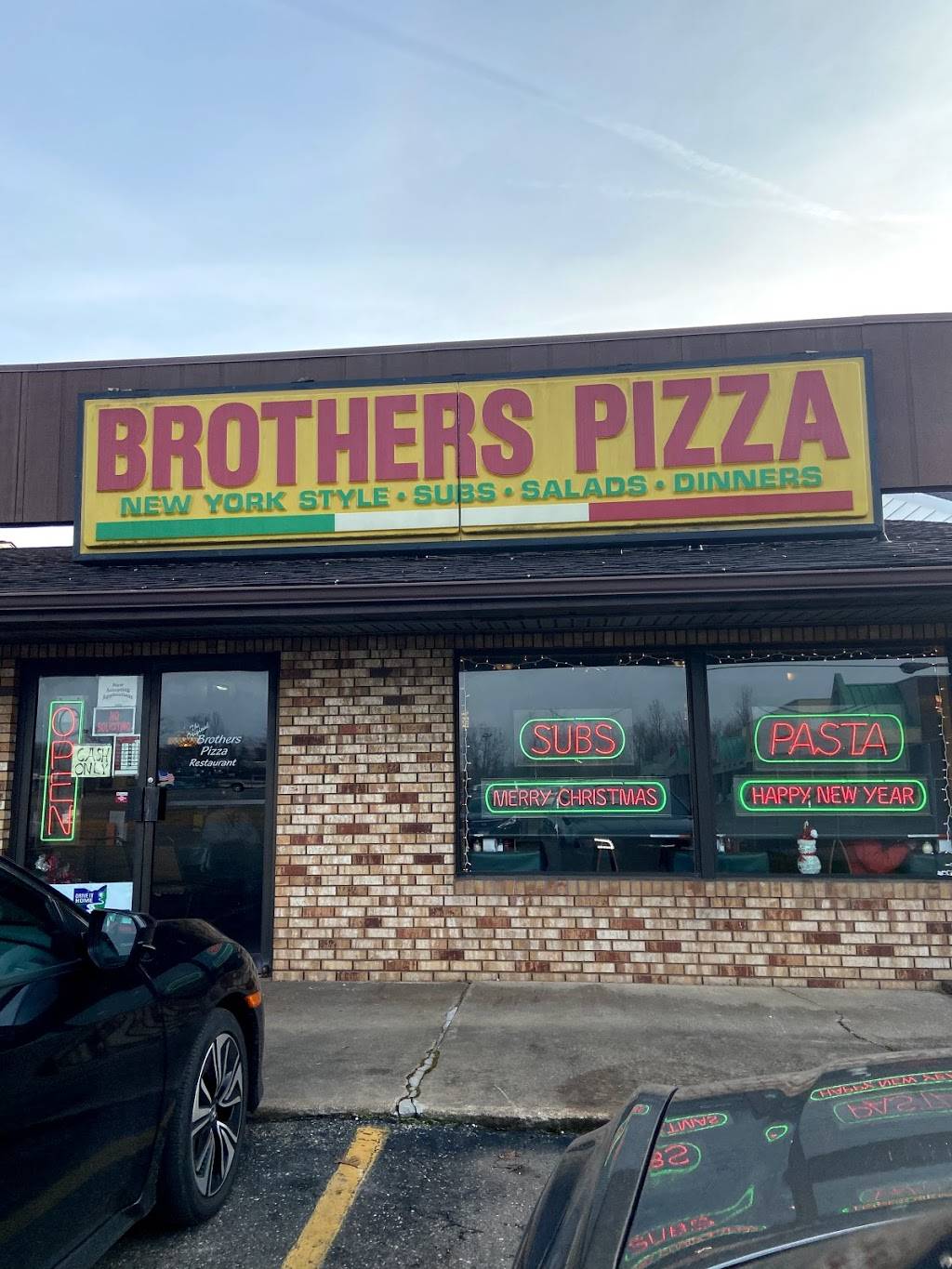 Brothers Pizza | 1145 Norwood Ave, Toledo, OH 43607, USA | Phone: (419) 255-4235