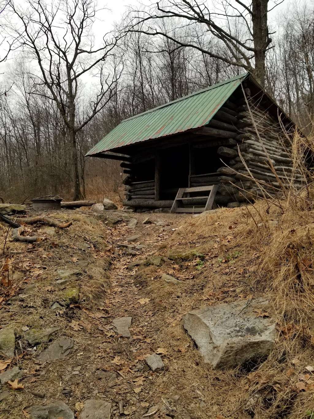 Lehigh shelter (AT) | Slatington, PA 18080