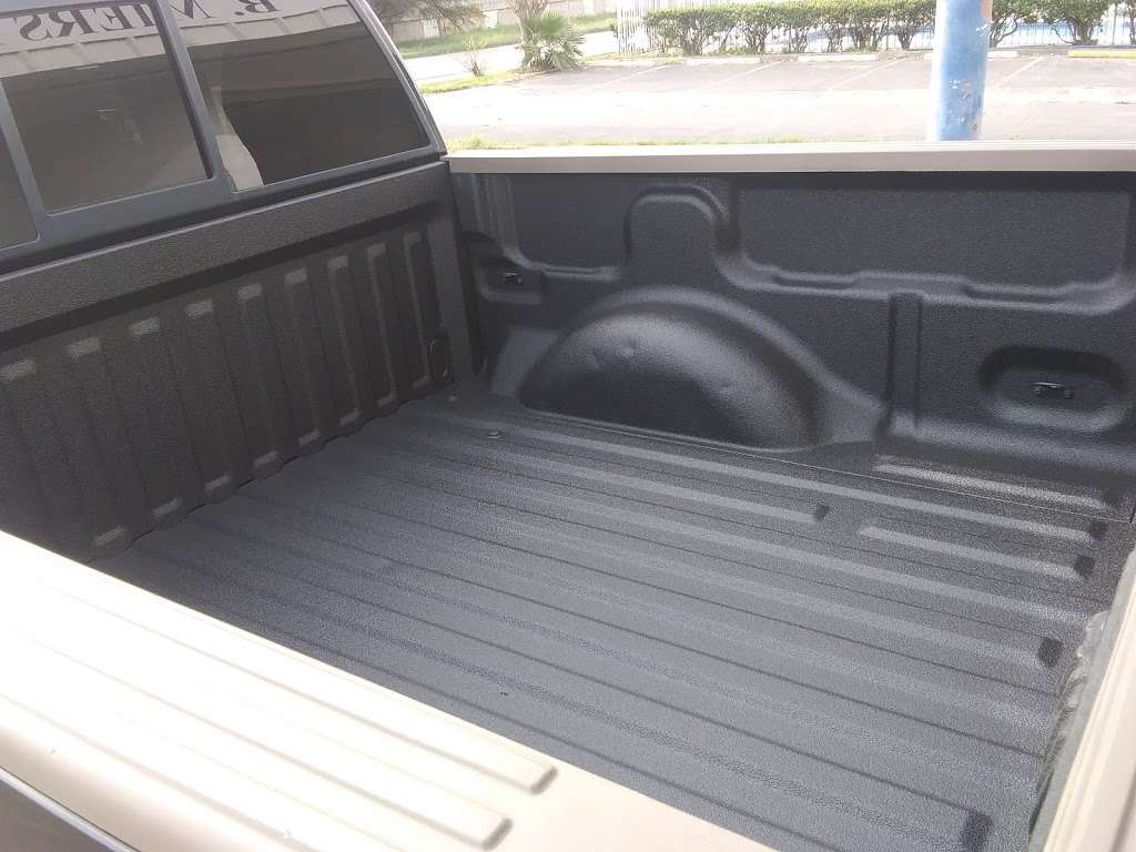 Toff Sprayed On Bed Liners | 9521 I-35 Frontage Rd, San Antonio, TX 78233, USA | Phone: (210) 654-8633