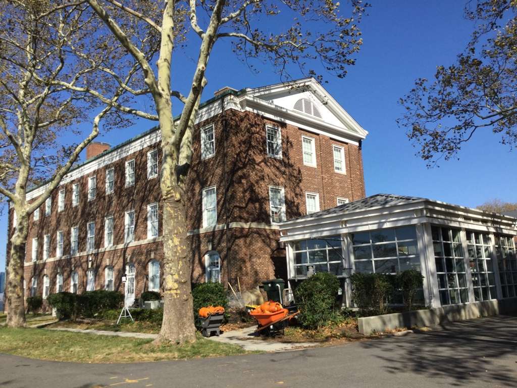 New York Harbor School - school  | Photo 6 of 10 | Address: 550 Short Ave, New York, NY 10004, USA | Phone: (212) 458-0800