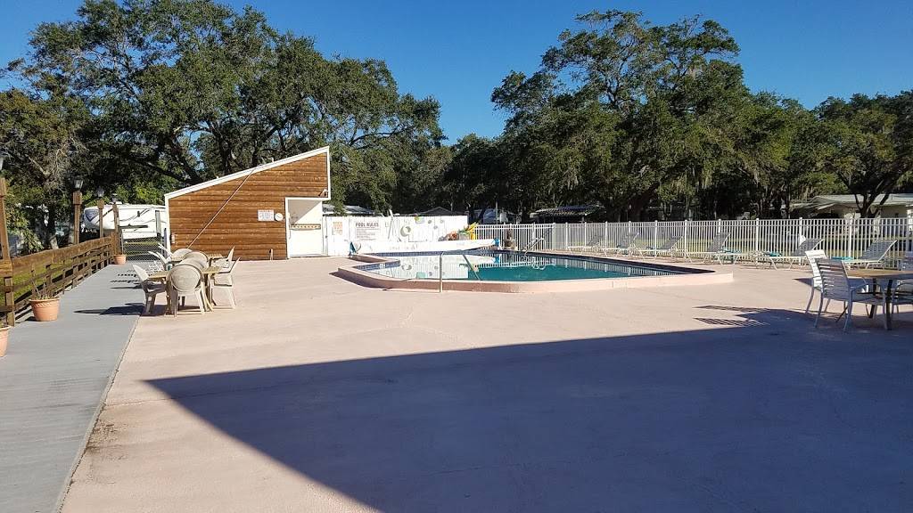 Manatee RV Park | 5050 Manatee Creek Blvd, Ruskin, FL 33570, USA | Phone: (813) 645-7652