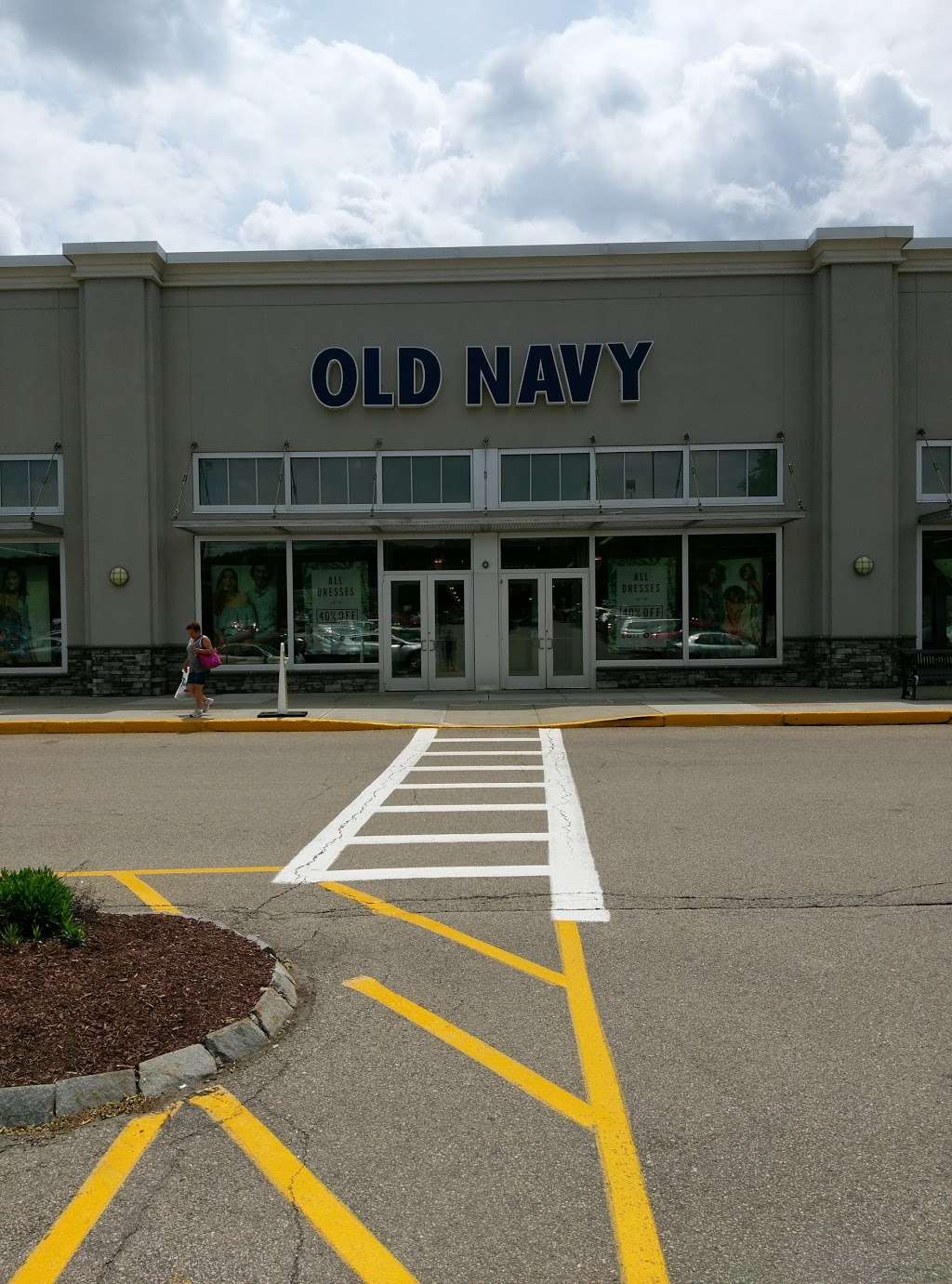 Old Navy | 371 Putnam Pike, Smithfield, RI 02917, USA | Phone: (401) 233-3500