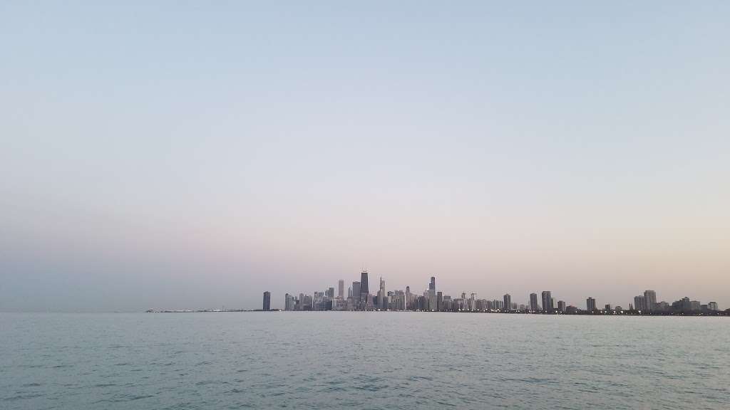 Chicago Sailing | 2 W Belmont Harbor Dr, Chicago, IL 60657, USA | Phone: (773) 871-7245