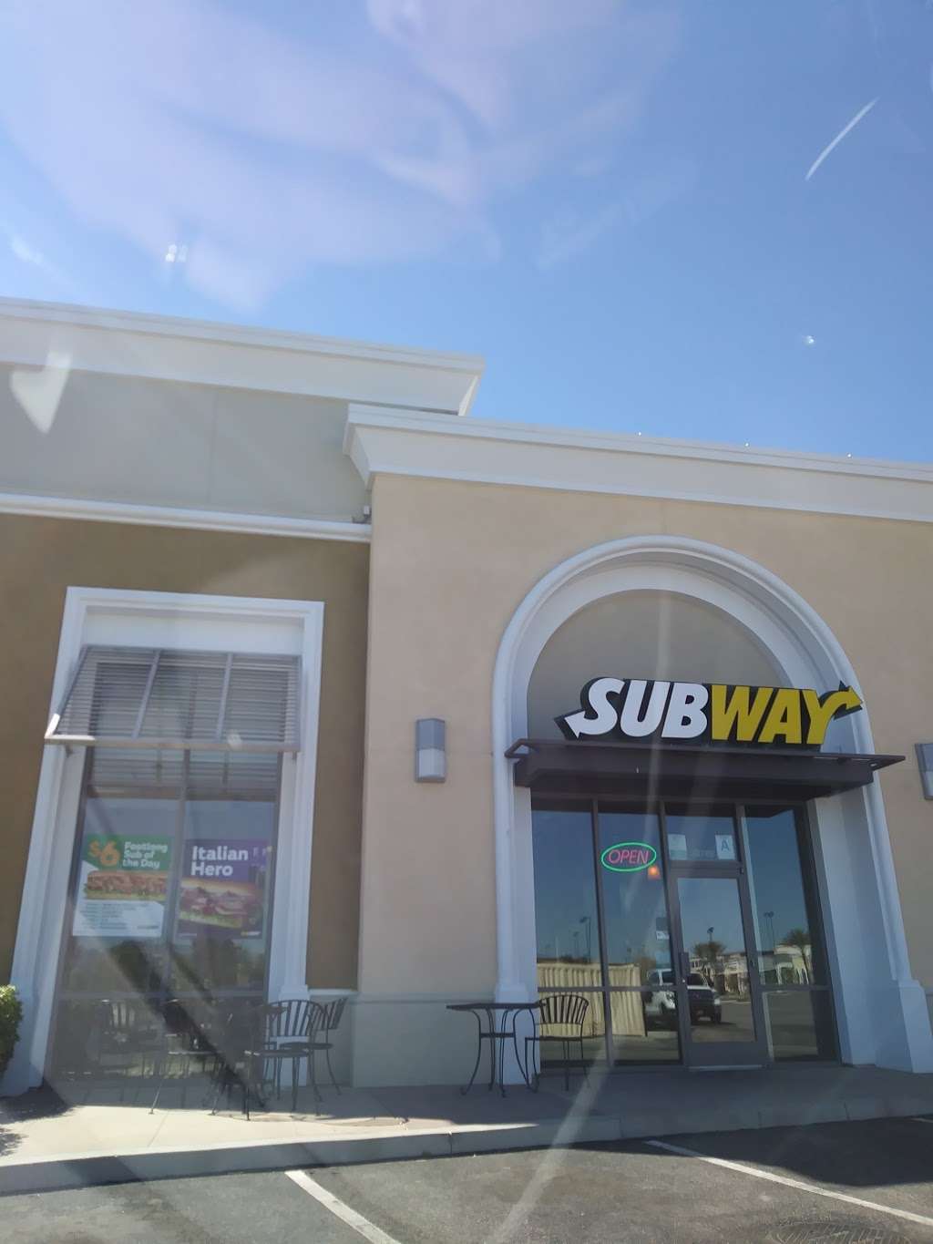 Subway Restaurants | 28788 The Old Rd, Valencia, CA 91355 | Phone: (661) 775-0400