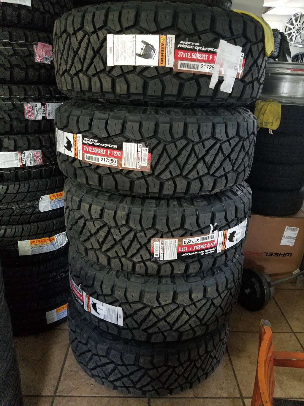 Kennilworth Auto Tires | 5208 Crittenden St, Hyattsville, MD 20781, USA | Phone: (301) 864-2188