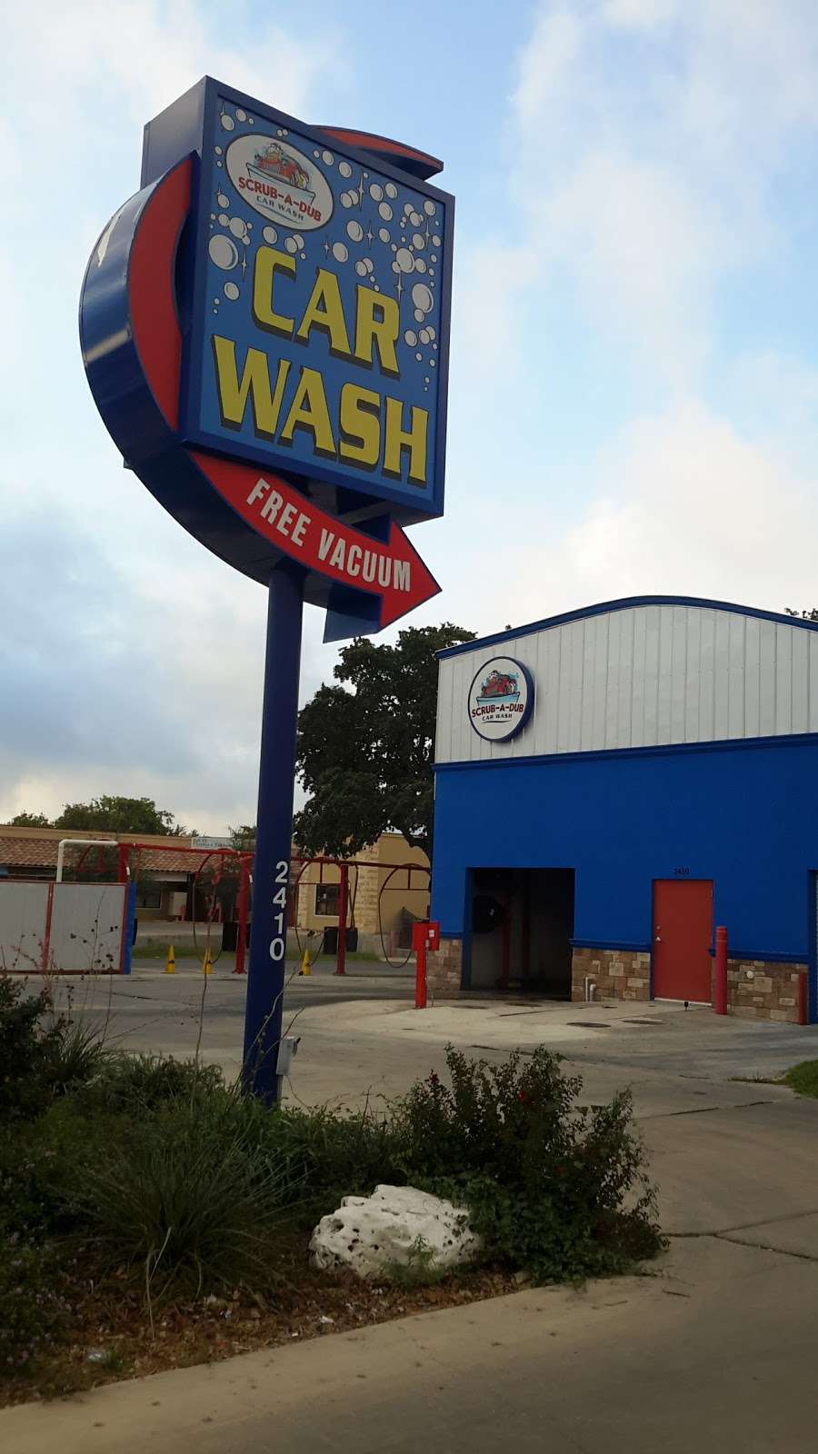 Scrub-A-Dub Car Wash | 2410 Thousand Oaks #3207, San Antonio, TX 78232, USA | Phone: (210) 595-7746