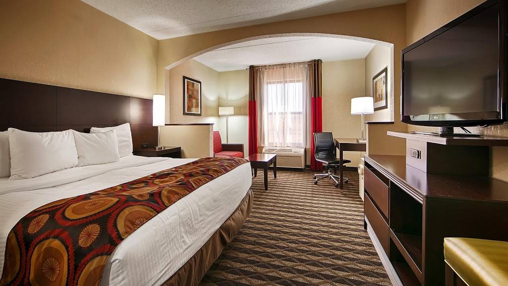 Best Western Suites Near Opryland | 201 Music City Cir, Nashville, TN 37214, USA | Phone: (615) 902-9940