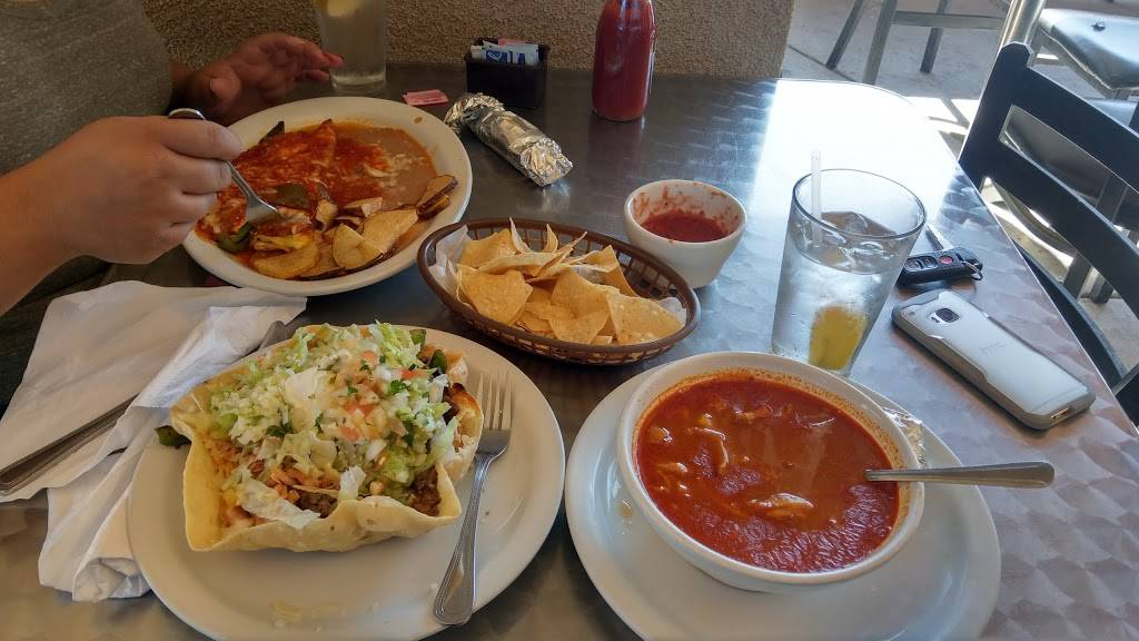 Rancheros Mexican Restaurant | 9525 N Sommerville Dr # 101, Fresno, CA 93720, USA | Phone: (559) 434-2324
