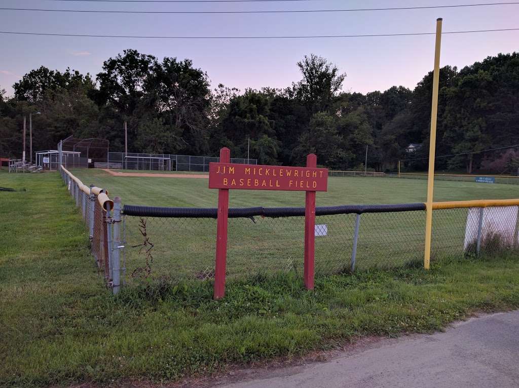 Jim Micklewright Baseball Field | 4133-4167 Accotink Pkwy, Annandale, VA 22003, USA