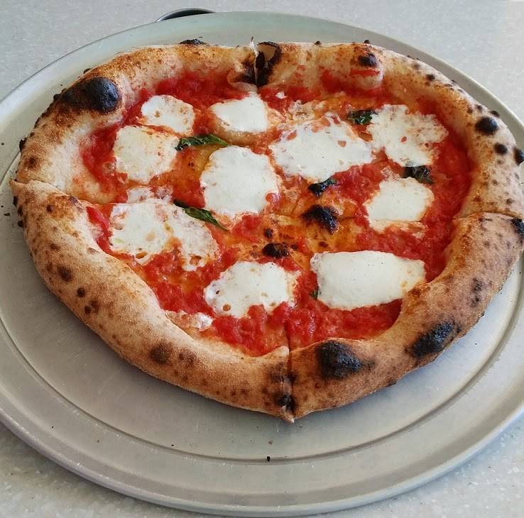 Amore Neapolitan Pizzeria at Green Jeans Farmery | 3600 Cutler Ave NE #3, Albuquerque, NM 87110, USA | Phone: (505) 554-1967
