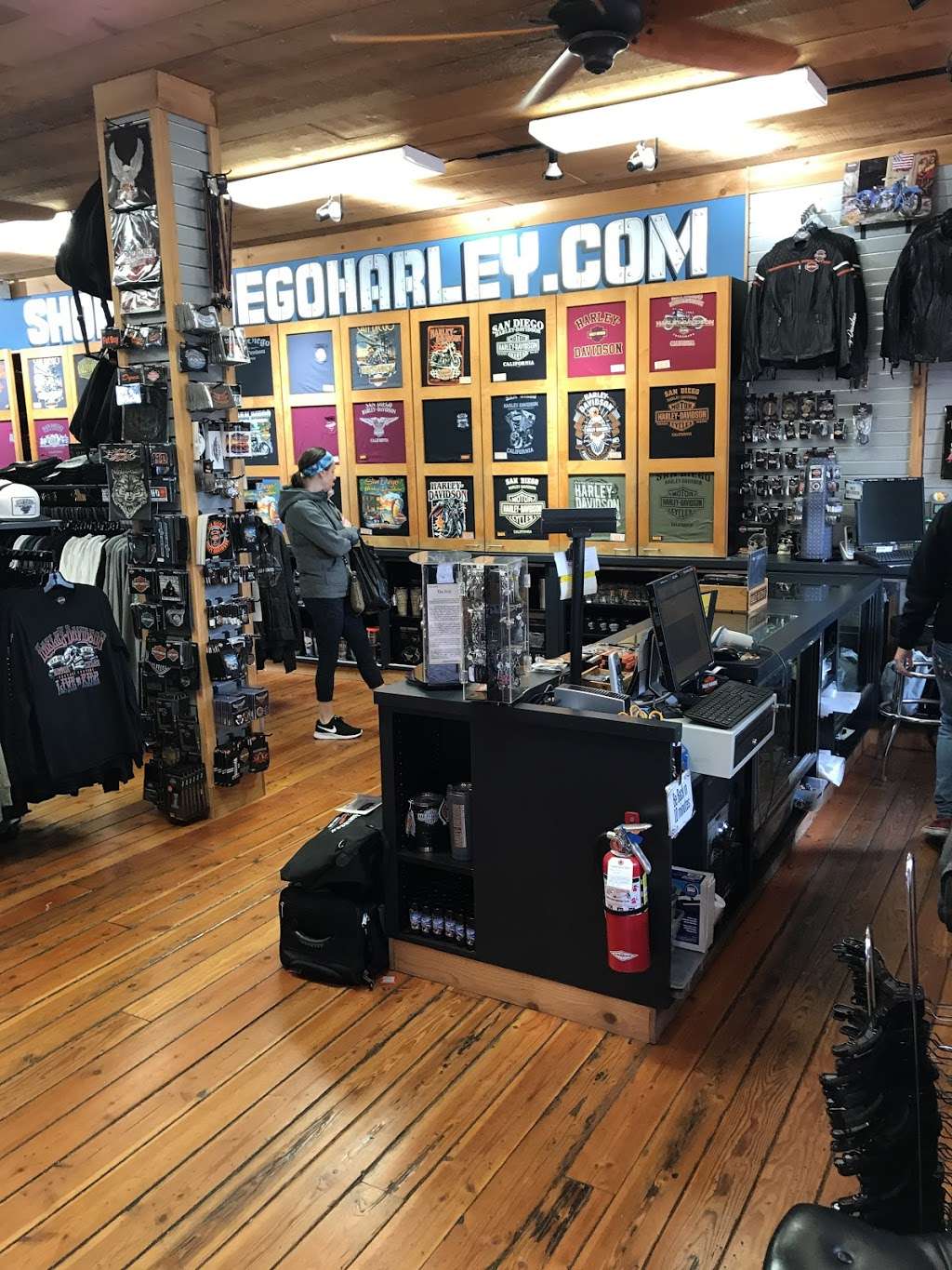 San Diego Harley-Davidson Seaport Village | 849 W Harbor Dr, San Diego, CA 92101, USA | Phone: (619) 234-5780