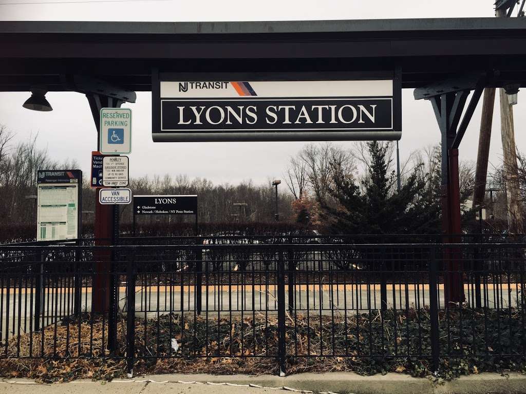 Lyons Station | Bernards, NJ 07920, USA