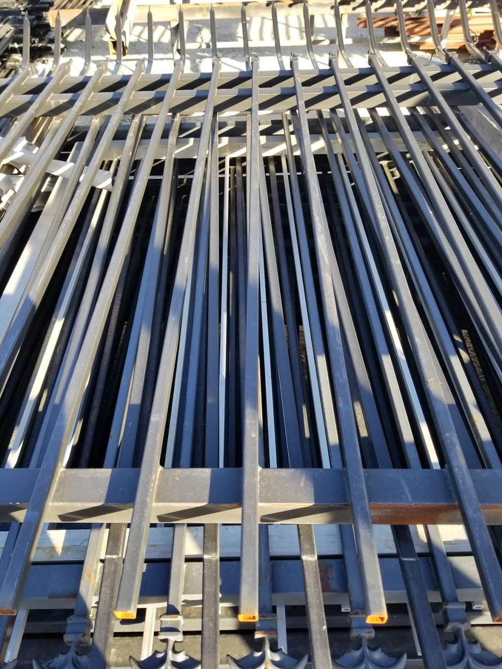 Houstonian Fence Supply | 10214 E Hardy Rd, Houston, TX 77093, USA | Phone: (281) 888-0129