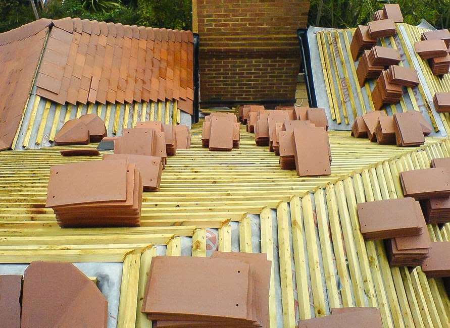 Weald Roofing Services LTD | Unit 2b, The Potting Shed, Eridge Park Estate, Tunbridge Wells TN3 9JT, UK | Phone: 01892 619947