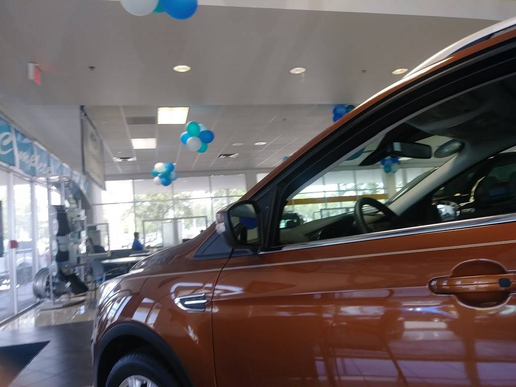 AutoNation Ford St. Petersburg | 2525 34th St N, St. Petersburg, FL 33713, USA | Phone: (727) 231-1323