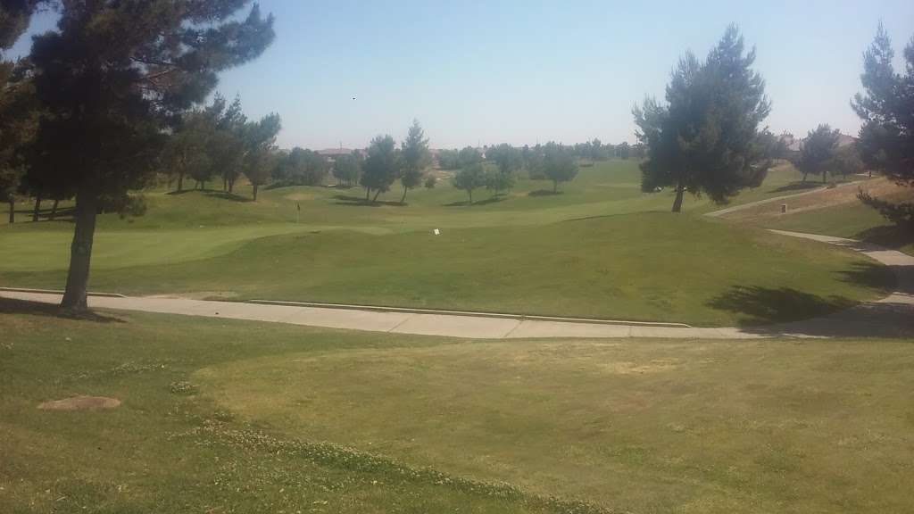 Rancho Vista Golf Course | 3905 Club Rancho Dr, Palmdale, CA 93551 | Phone: (661) 272-9903