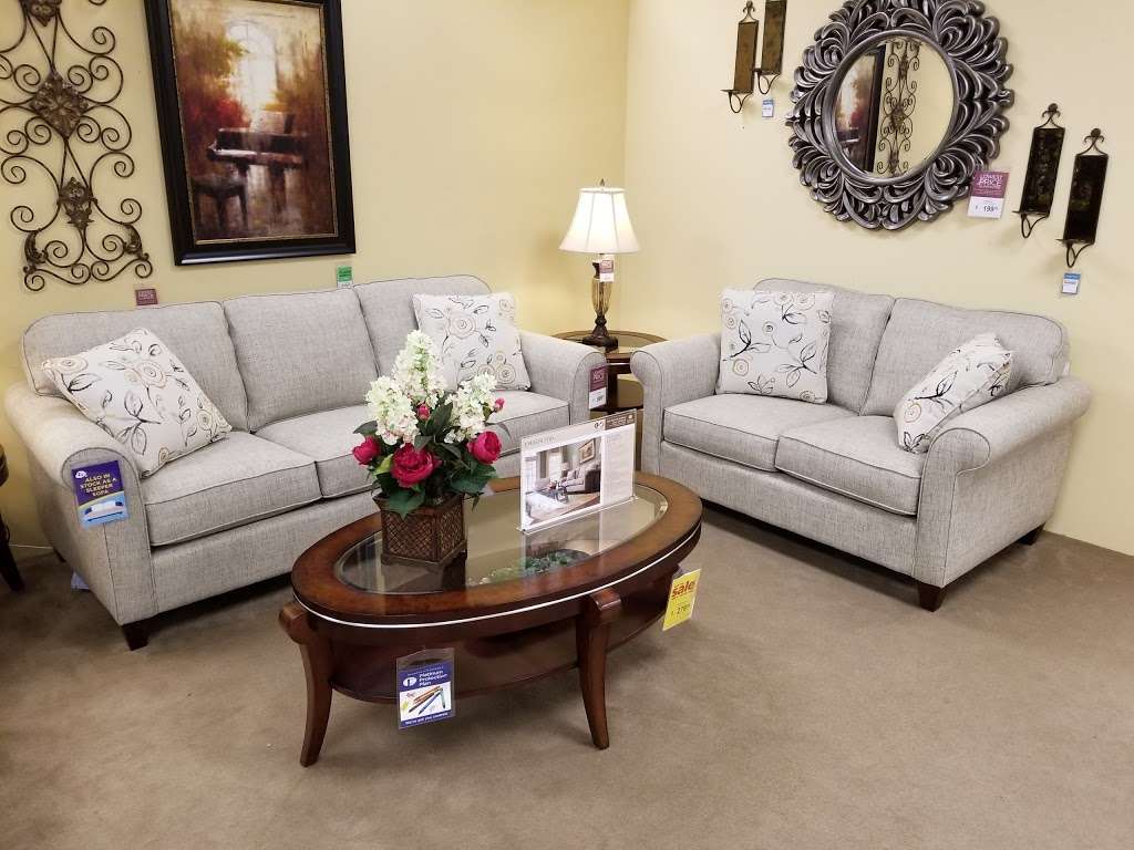 raymour & flanigan furniture and mattress store waterford