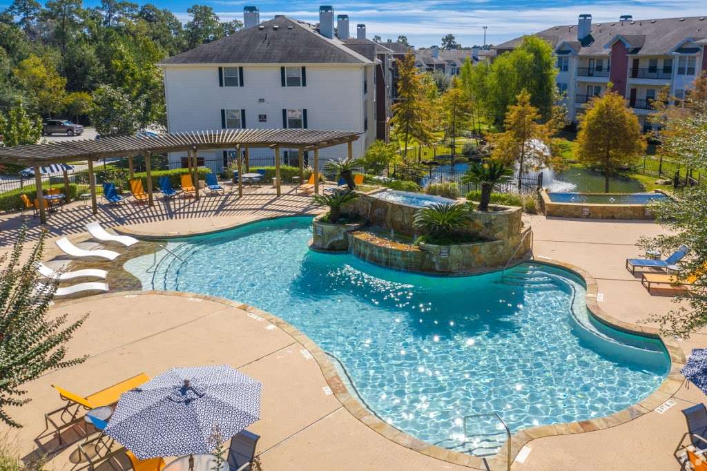 The Lakes At Westview Apartments | 1900 Westview Blvd, Conroe, TX 77304, USA | Phone: (936) 760-6767