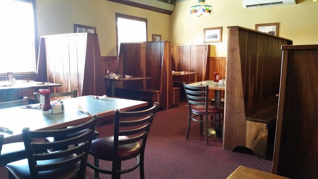 Ozgoods Neighborhood Grill | 319 E Penn Ave, Robesonia, PA 19551, USA | Phone: (610) 693-6685