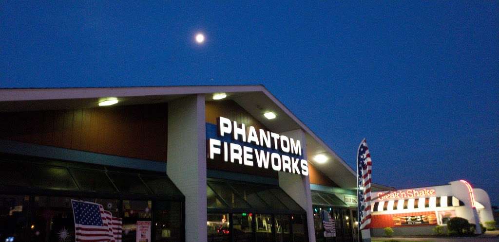 Phantom Fireworks of Indianapolis | 6225 W Washington St, Indianapolis, IN 46241, USA | Phone: (317) 244-2228