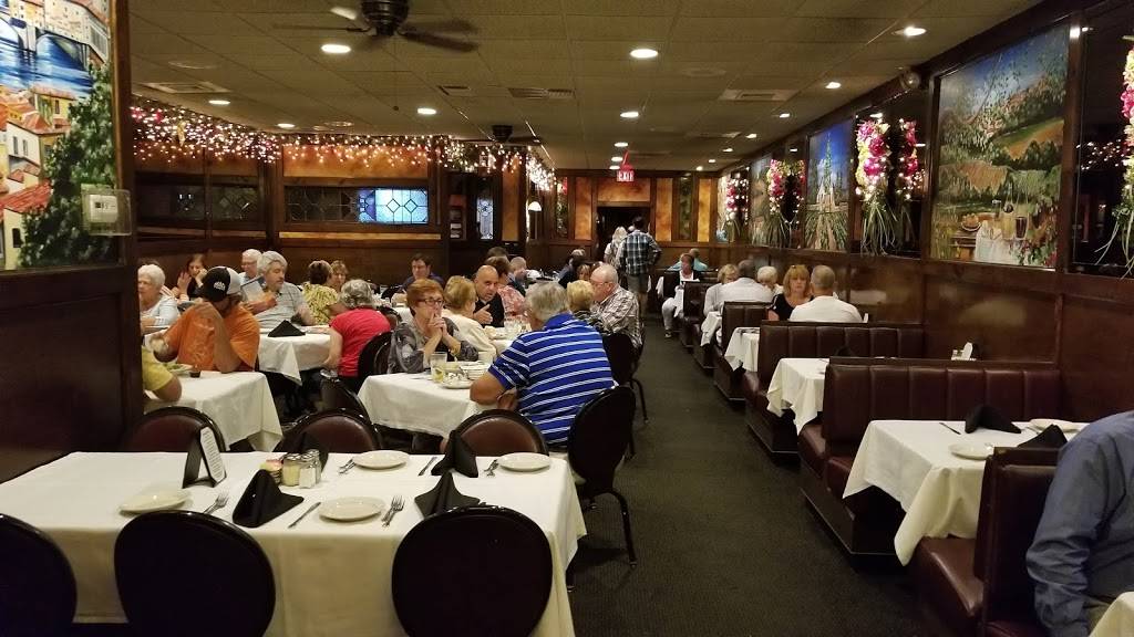 De Blasios Restaurant | 1717 Cochran Rd, Pittsburgh, PA 15220 | Phone: (412) 531-3040