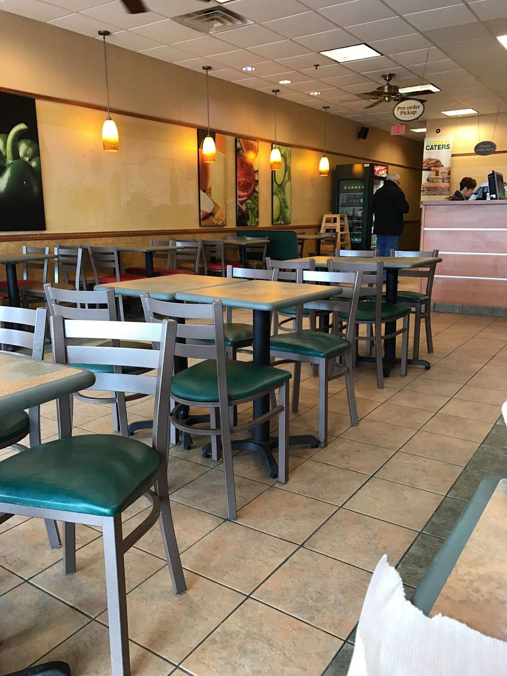 Subway | 821 Meadowbrook Rd, Waukesha, WI 53188, USA | Phone: (262) 574-1875