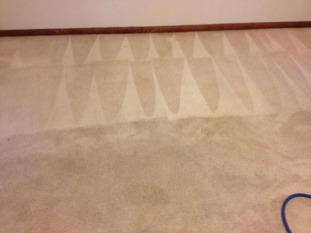 P&G Carpet Cleaning | 1025 Red Oak Ln, Lindenhurst, IL 60046, USA | Phone: (847) 892-7033