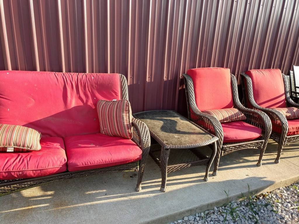 Long Auction Company | 307 Mule Shed Ln, Richmond, KY 40475, USA | Phone: (859) 544-2254