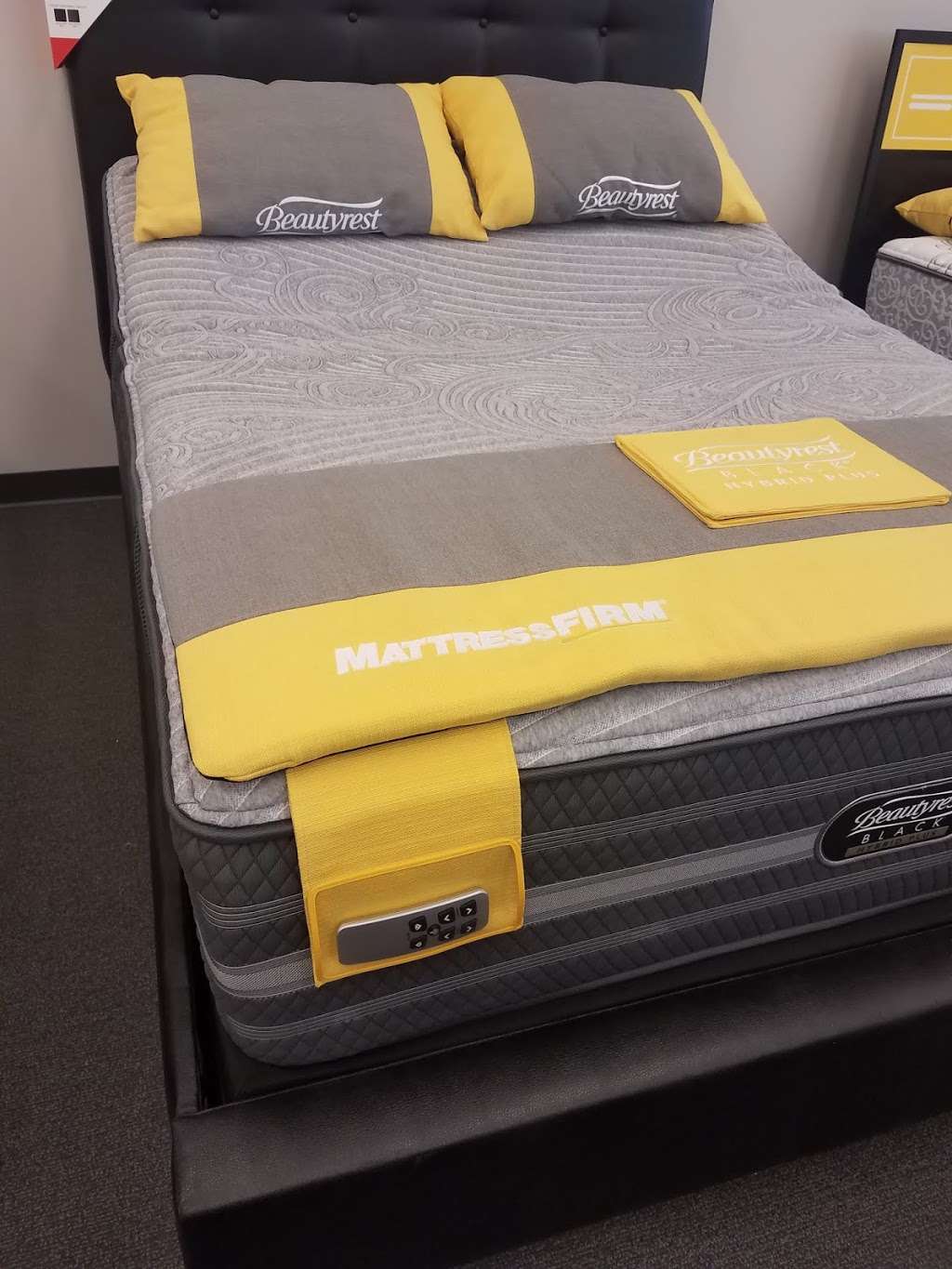 Mattress Firm Shoppes at Park West | 24600 Katy Fwy Ste 1300, Katy, TX 77494, USA | Phone: (281) 665-1630