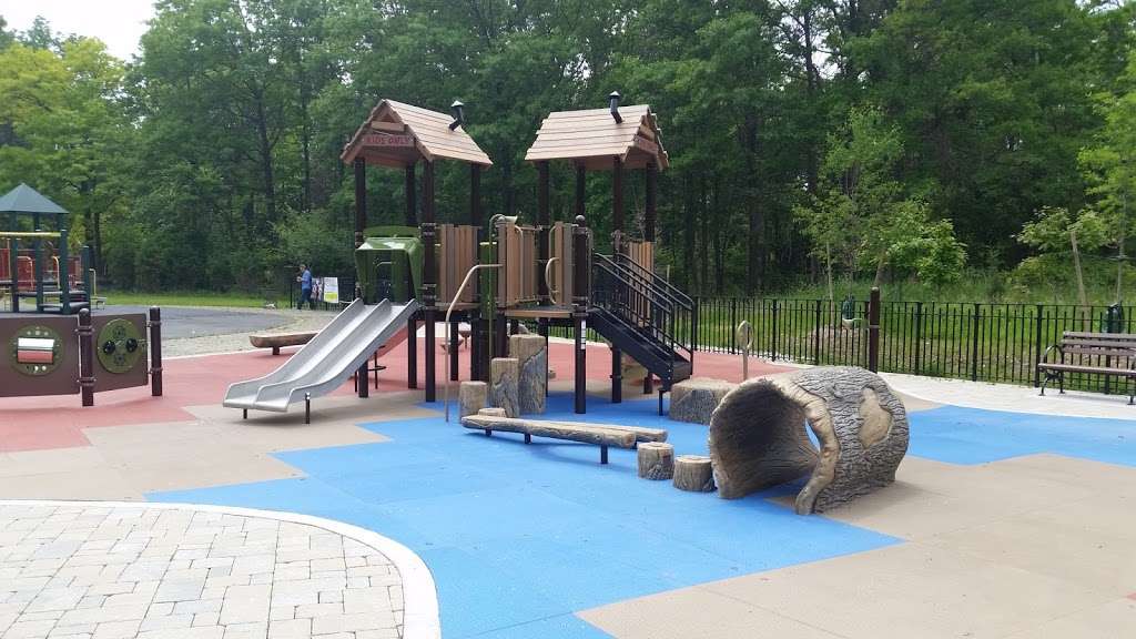 Lenape Playground | Swinnerton St, Staten Island, NY 10307