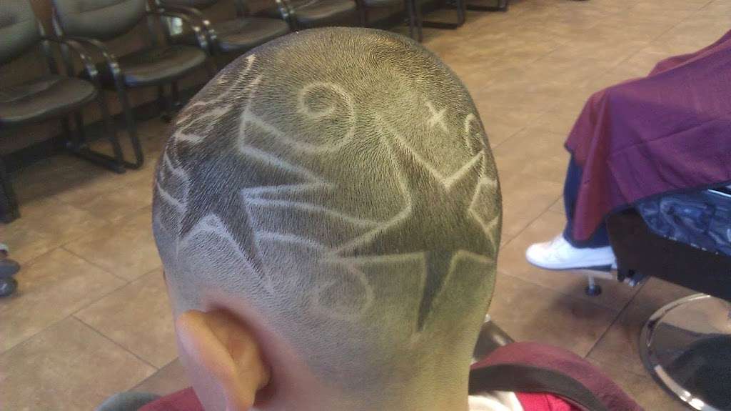 Uppercuts Barber Shop | 1810 W Southern Ave, Phoenix, AZ 85041, USA | Phone: (602) 276-1944