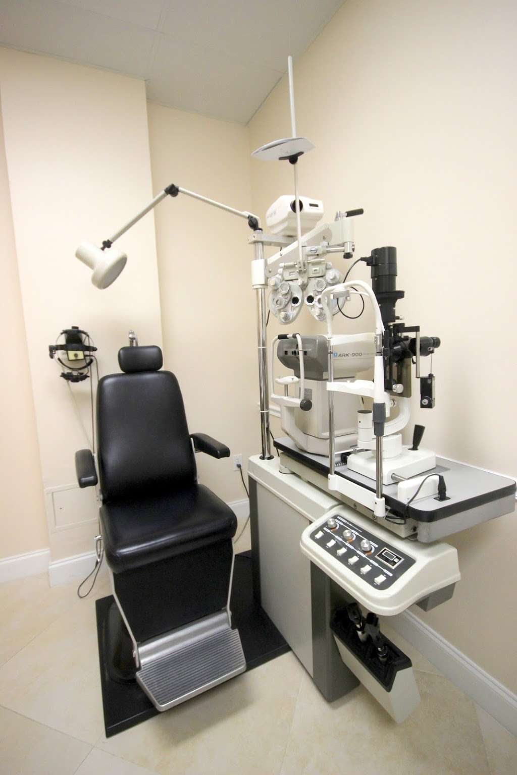 Advanced Vision Care | 3893 Military Trail #4, Jupiter, FL 33458, USA | Phone: (561) 429-8753