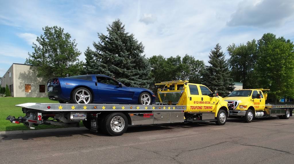 Toufong Towing and Autobody, Inc | 1506 Buerkle Rd, Vadnais Heights, MN 55110, USA | Phone: (651) 770-0403