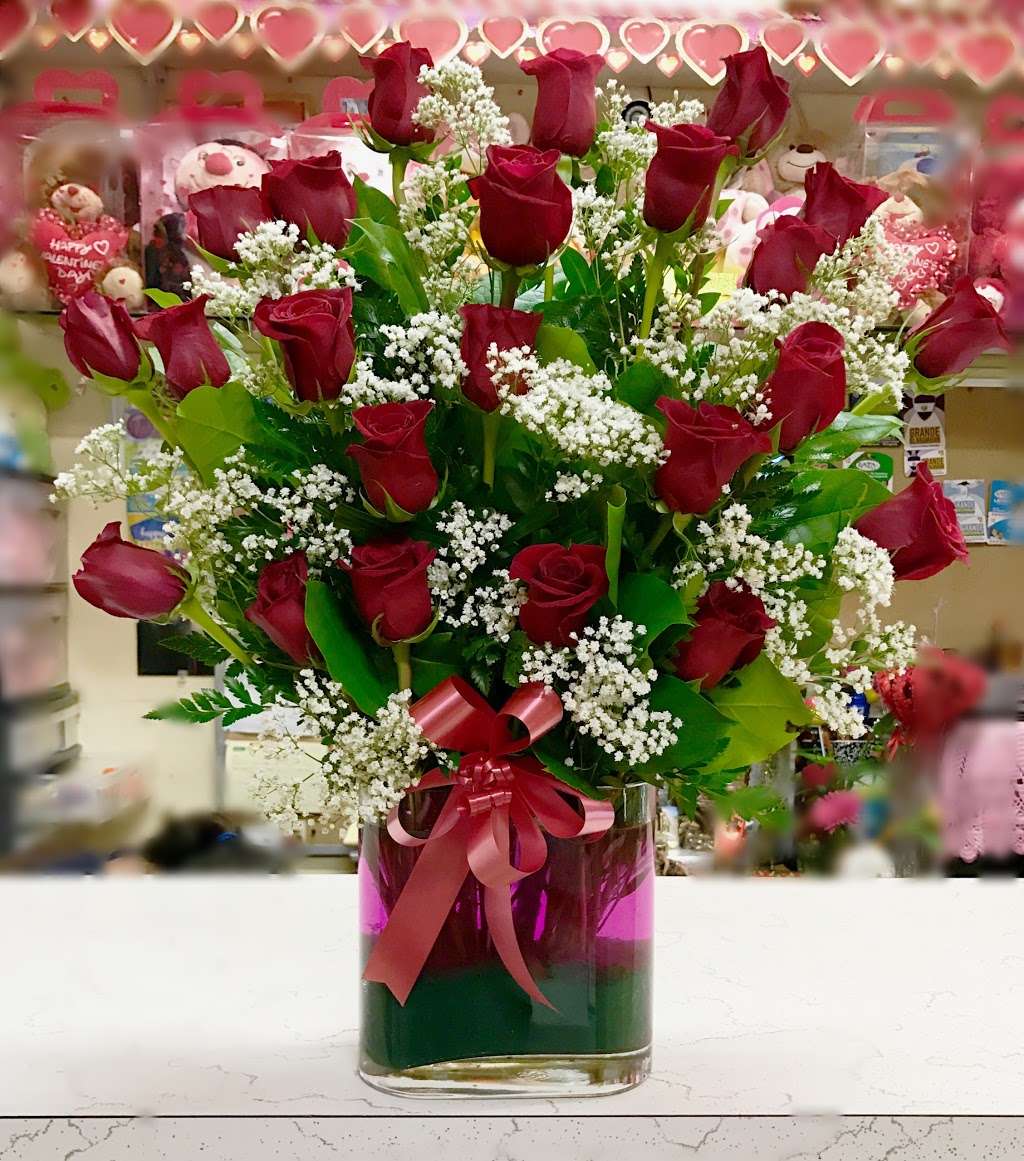 Garibays Flowers | 15222 Vanowen St, Van Nuys, CA 91405, USA | Phone: (818) 787-5095