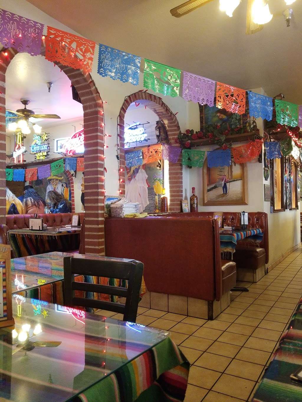 Mi Casita | 111 Clarissa Ave, Avalon, CA 90704 | Phone: (310) 510-1772