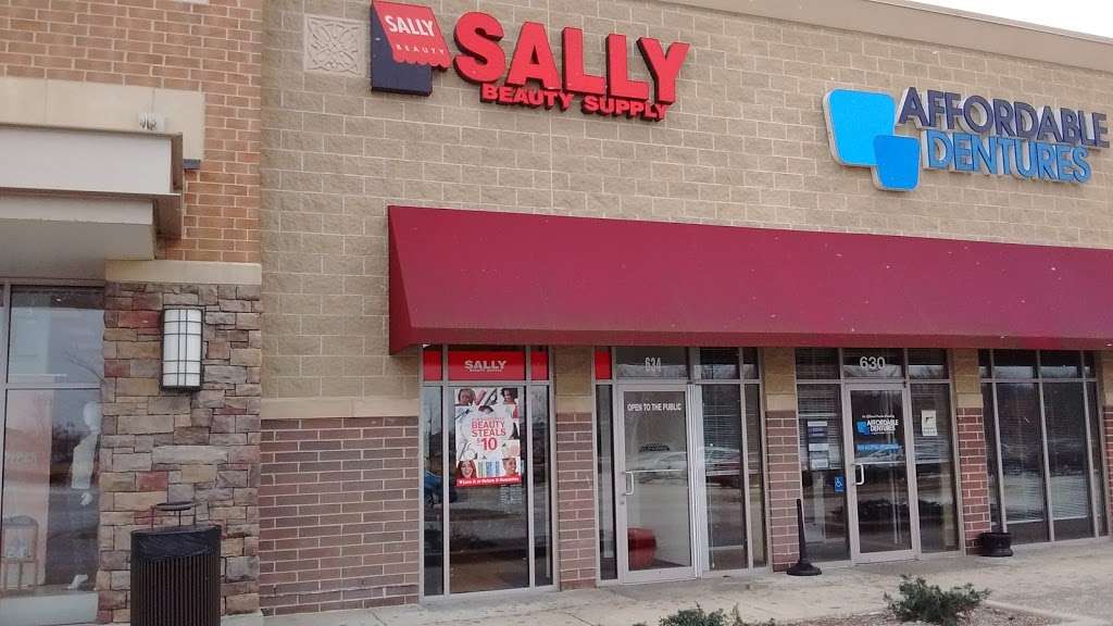 Sally Beauty | 10347 77th St #634, Pleasant Prairie, WI 53158, USA | Phone: (262) 697-0969