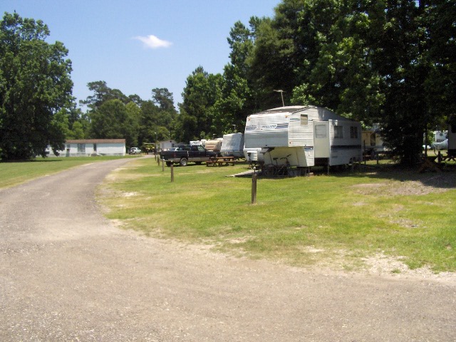 Firetower RV Park | 19448 Dobyns Dr, Conroe, TX 77306, USA | Phone: (281) 689-6099