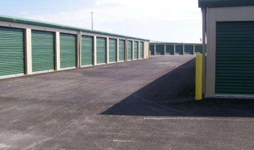 Fort Locks Self Storage | 24130 Riverside Dr, Channahon, IL 60410, USA | Phone: (815) 467-0500