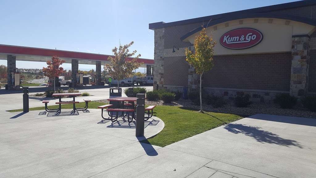 Kum & Go | 2999 Bonanza Dr, Erie, CO 80516, USA | Phone: (720) 974-1604