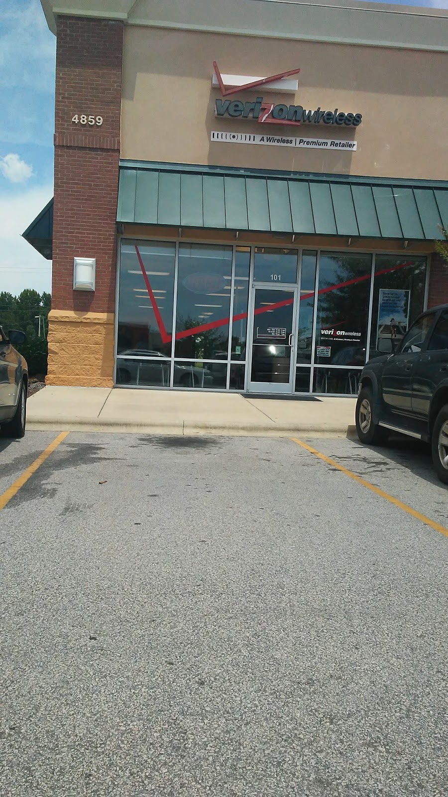 Verizon Authorized Retailer – Victra | 4859 Old York Rd Ste 101, Rock Hill, SC 29732, USA | Phone: (803) 818-3220