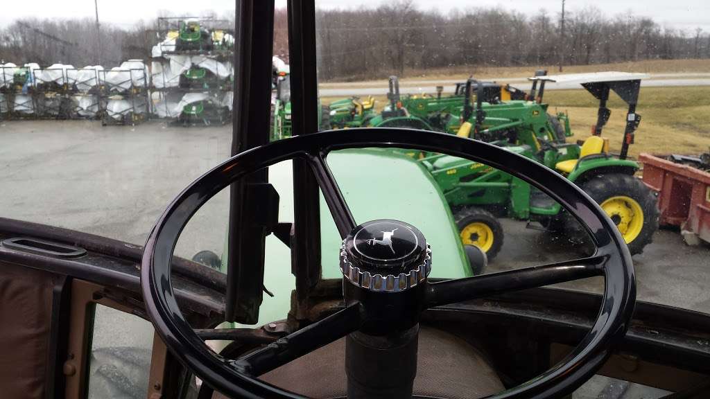 Reynolds Farm Equipment | 102 Deere, Park Dr, Mooresville, IN 46158 | Phone: (317) 831-1450