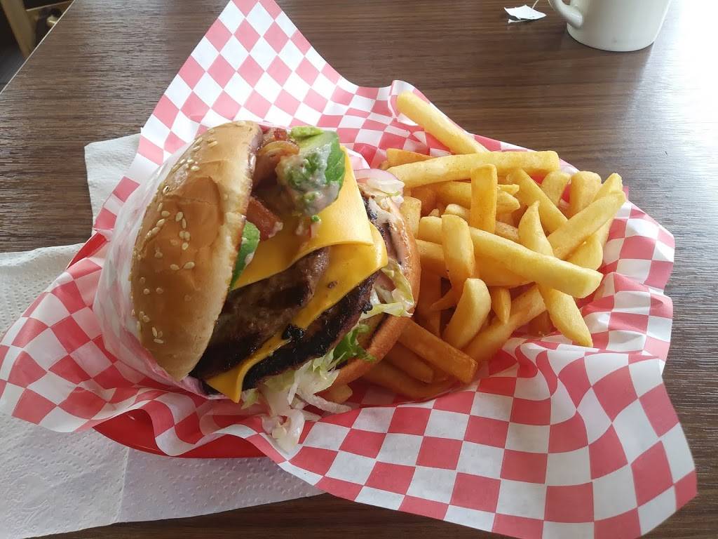 Charlies Best Burgers | 506 S Euclid St, Fullerton, CA 92832, USA | Phone: (714) 870-5995