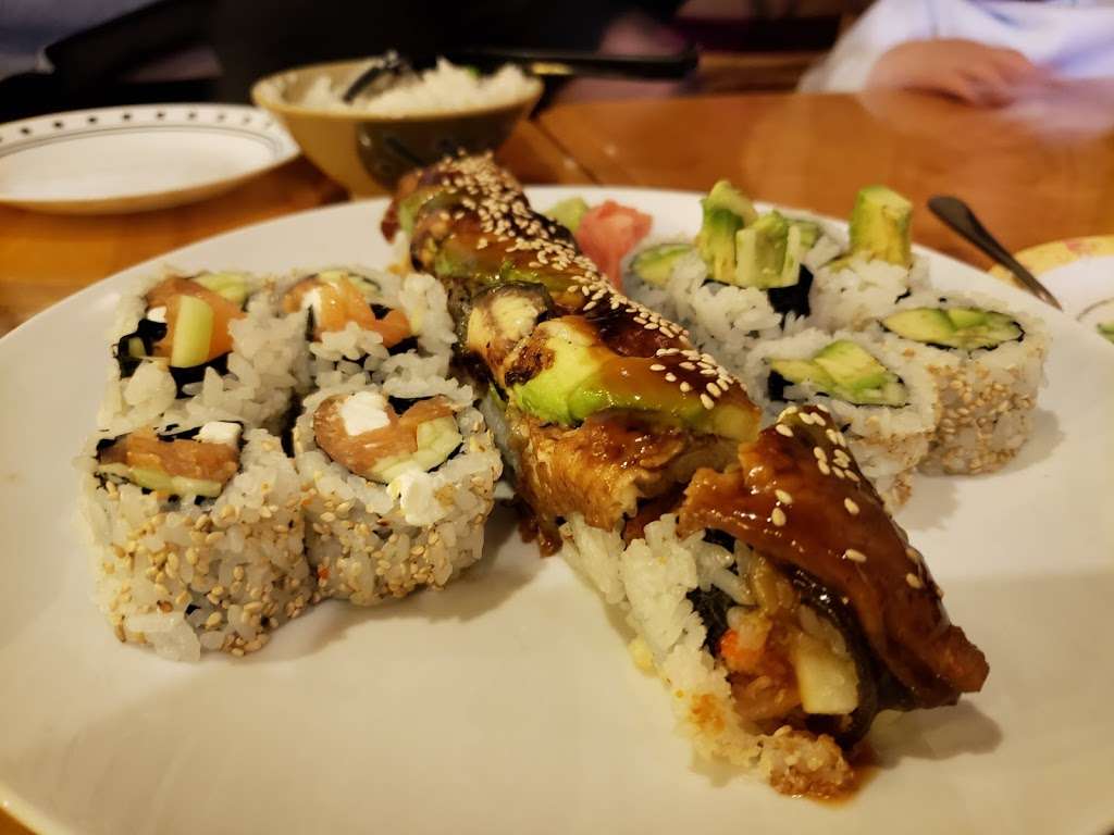 Hayashi Japanese Restaurant | 6641 Grand Ave C, Gurnee, IL 60031, USA | Phone: (847) 856-0270