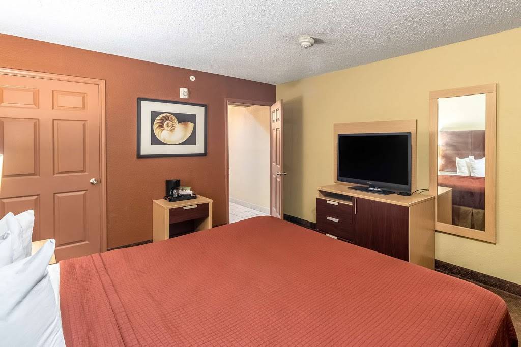 Motel 6 Corpus Christi, TX | 6301, # Ih-37, Corpus Christi, TX 78409, USA | Phone: (361) 826-5100