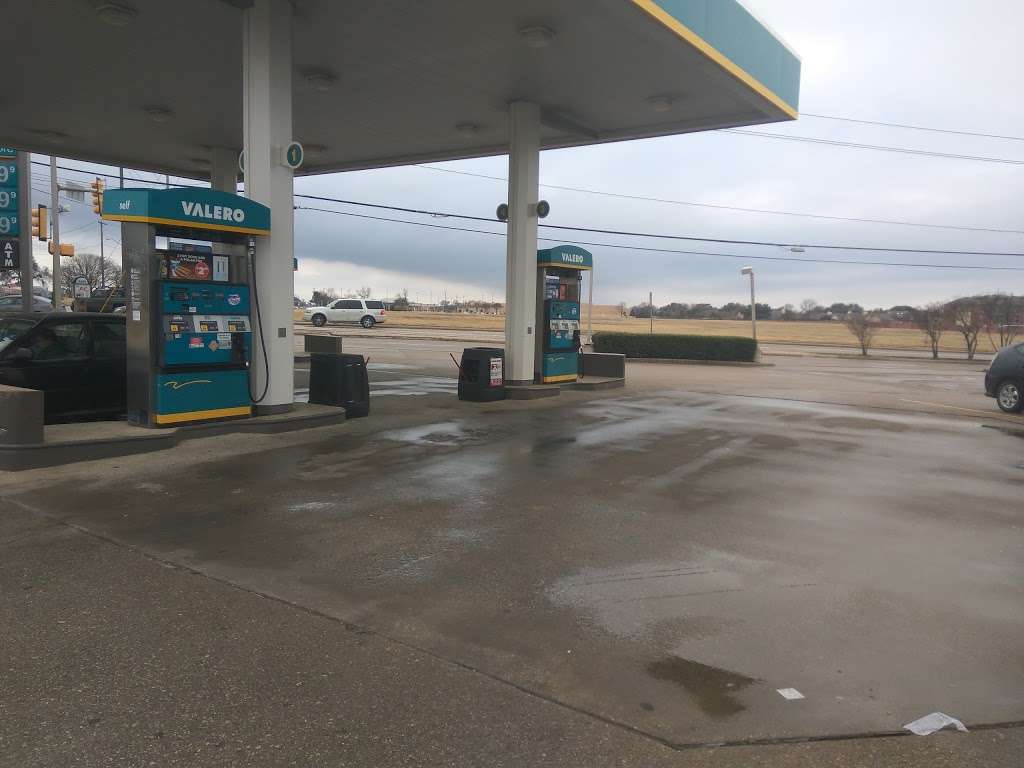 Valero | 7887 McCallum Blvd, Dallas, TX 75252, USA | Phone: (972) 733-0675