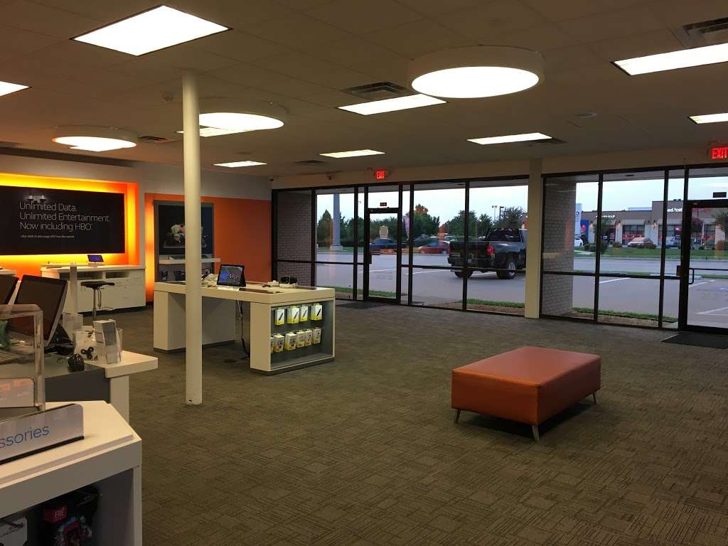 AT&T Store | 2202 Lakeview Pkwy Suite 104, Rowlett, TX 75088, USA | Phone: (972) 475-4566