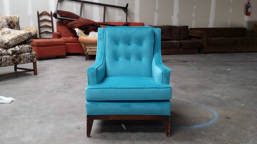 Maxs Upholstery | 1002 N Central Expy #116, Richardson, TX 75080, USA | Phone: (877) 305-0086